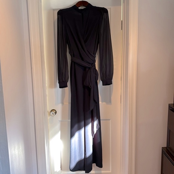 NWT Hobbs Vera long sleeve wide leg jumpsuit in navy blue with wrap tie - Picture 2 of 16
